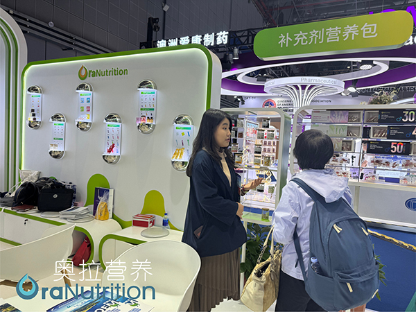 进博会03 拷贝.jpg